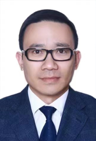 刘宝鹏.jpg
