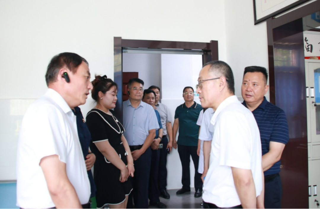 1727064068947106.png 439ba8ad84273d870fe6592437897a9f.png